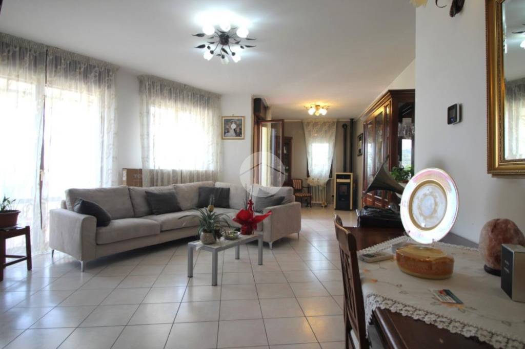 appartamento in vendita a Cesena in zona San Carlo