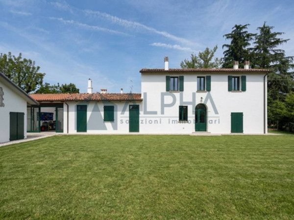 casa indipendente in vendita a Cesena in zona San Vittore