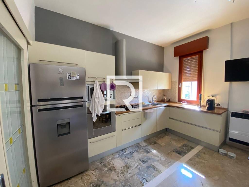 casa indipendente in vendita a Cesena in zona Villa Chiaviche