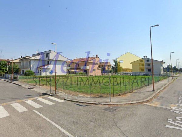 casa indipendente in vendita a Cesena in zona Macerone