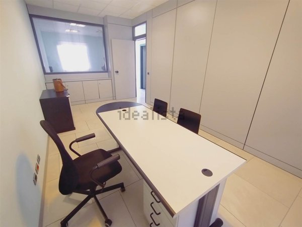 ufficio in vendita a Cesena in zona Marcorano