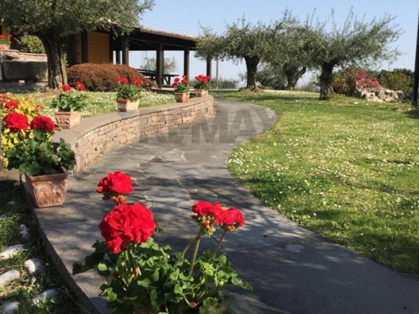 casa indipendente in vendita a Cesena in zona Settecrociari