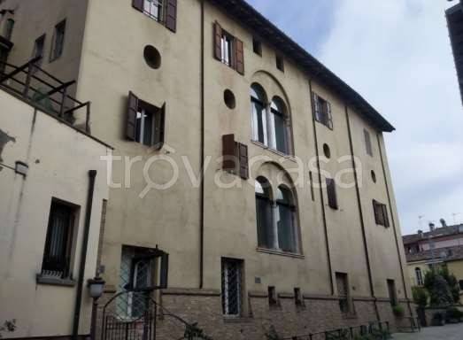 appartamento in vendita a Cesena in zona Centro Storico