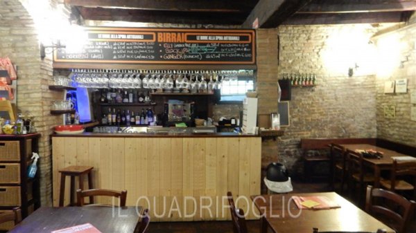 negozio in vendita a Cesena