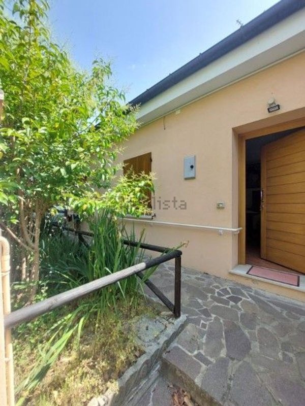 casa indipendente in vendita a Cesena in zona Centro Storico