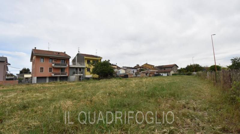 terreno in vendita a Cesena