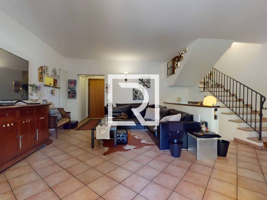 casa indipendente in vendita a Cesena in zona Macerone