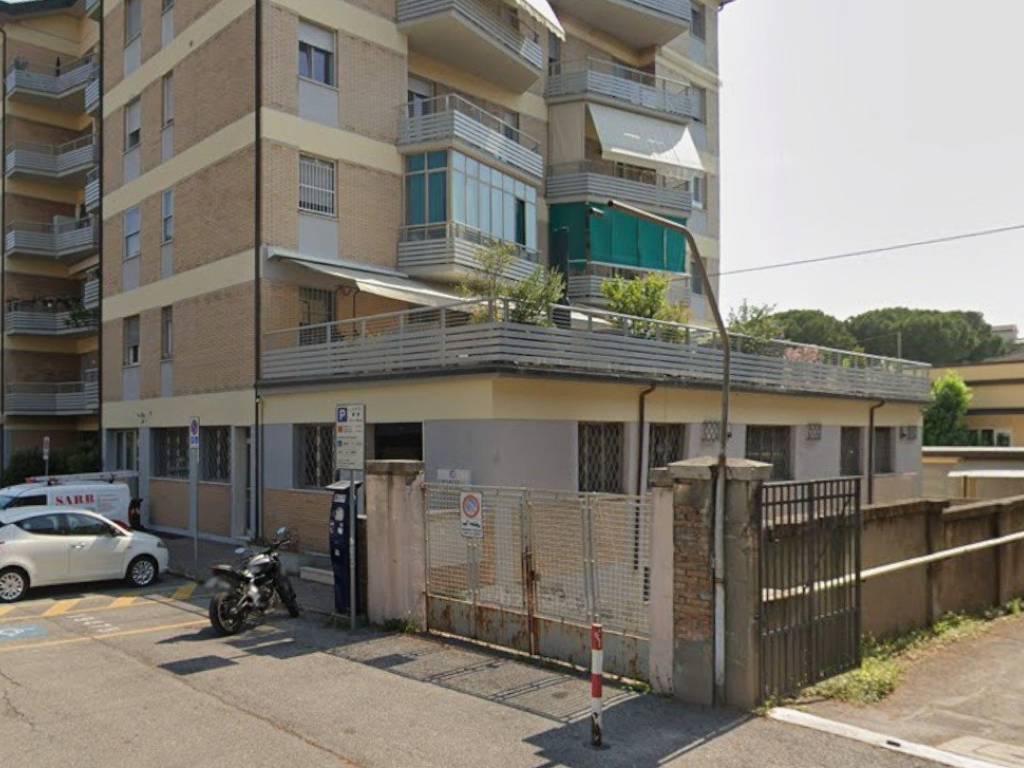 ufficio in vendita a Cesena in zona Centro Storico