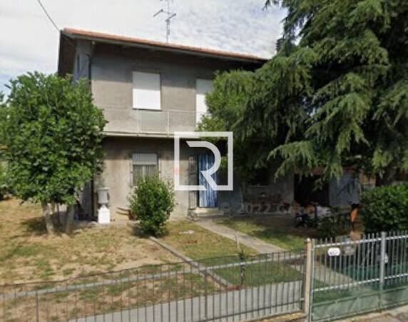 casa indipendente in vendita a Cesena in zona Villa Chiaviche