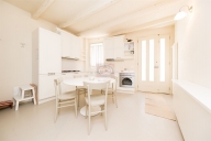 casa indipendente in vendita a Cesena in zona Centro Storico