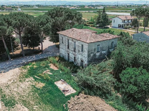 intera palazzina in vendita a Cesena in zona Vigne