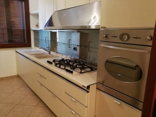 appartamento in vendita a Cesena in zona Centro Storico