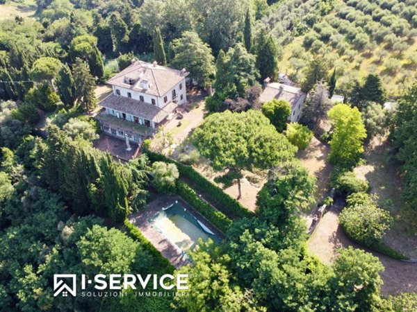 casa indipendente in vendita a Cesena in zona Cesuola