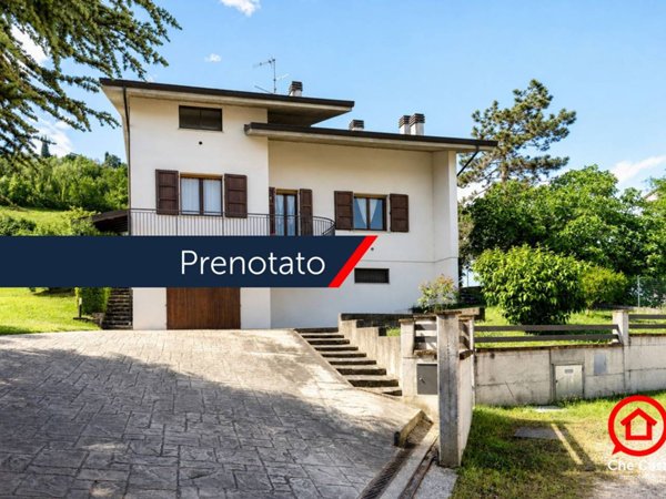 casa indipendente in vendita a Cesena in zona Borello