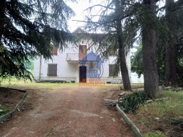 casa indipendente in vendita a Cesena in zona San Carlo