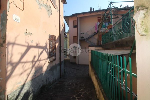 appartamento in vendita a Cesena in zona Borello