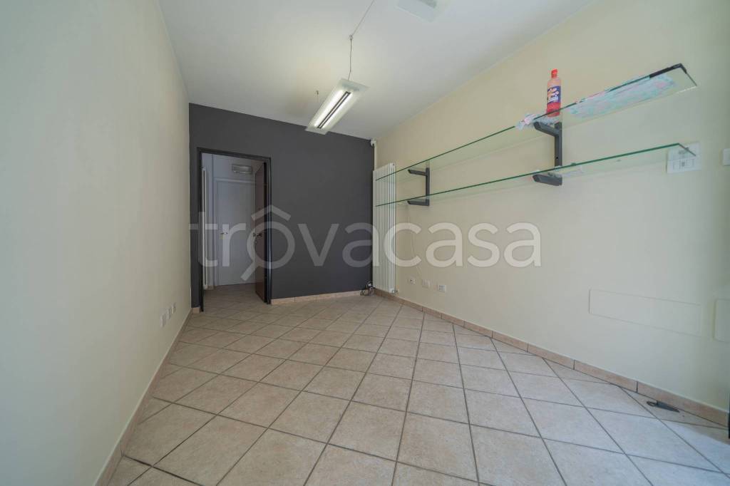 negozio in vendita a Cesena in zona Centro Storico