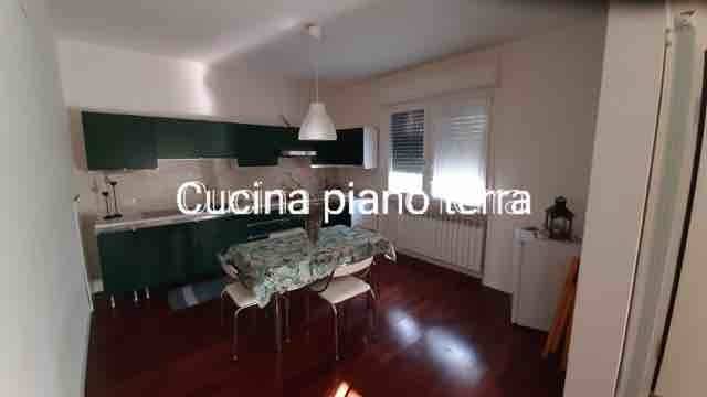 casa indipendente in vendita a Cesena in zona Torre del Moro