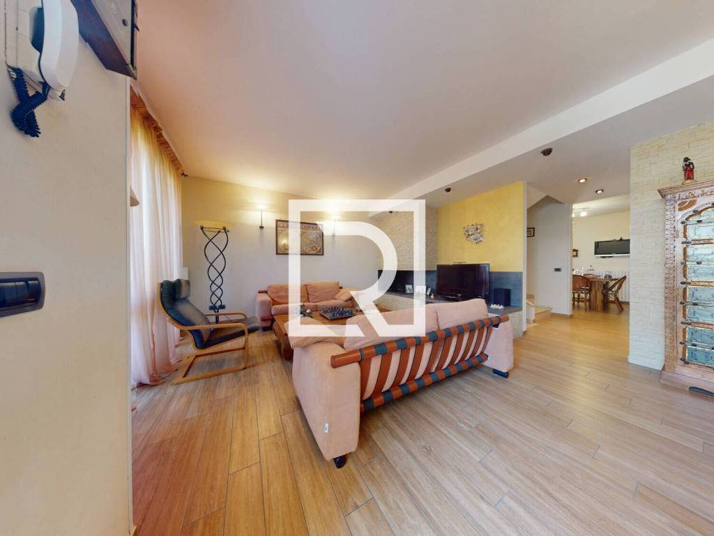 casa indipendente in vendita a Cesena in zona Fiorenzuola