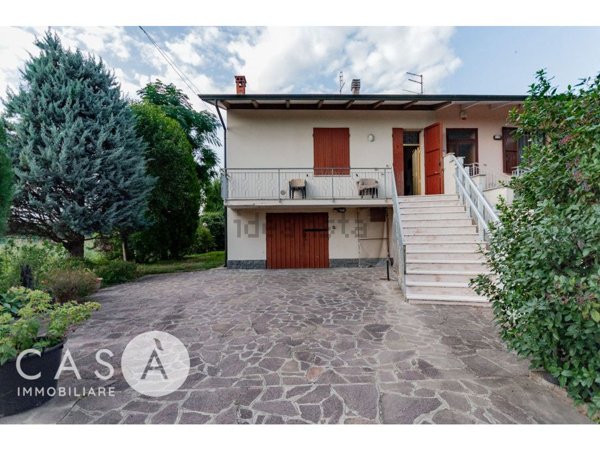 casa indipendente in vendita a Cesena in zona Pievesestina