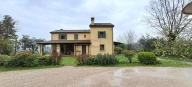 casa indipendente in vendita a Cesena
