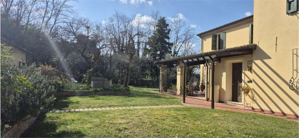 casa indipendente in vendita a Cesena in zona Santo Stefano
