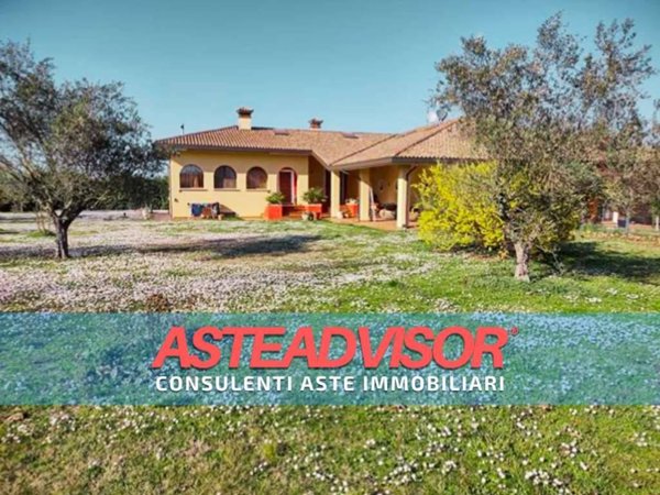 casa indipendente in vendita a Cesena in zona San Cristoforo