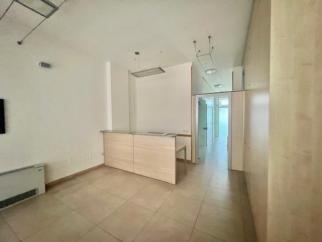 ufficio in vendita a Cesena in zona Vigne