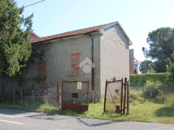 casa indipendente in vendita a Cesena in zona Sant'Egidio