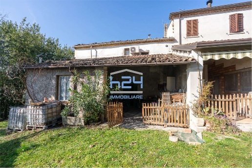 appartamento in vendita a Cesena in zona Casalbono