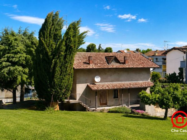 casa indipendente in vendita a Cesena in zona Santo Stefano