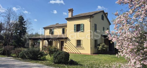 casa indipendente in vendita a Cesena in zona Fiorenzuola