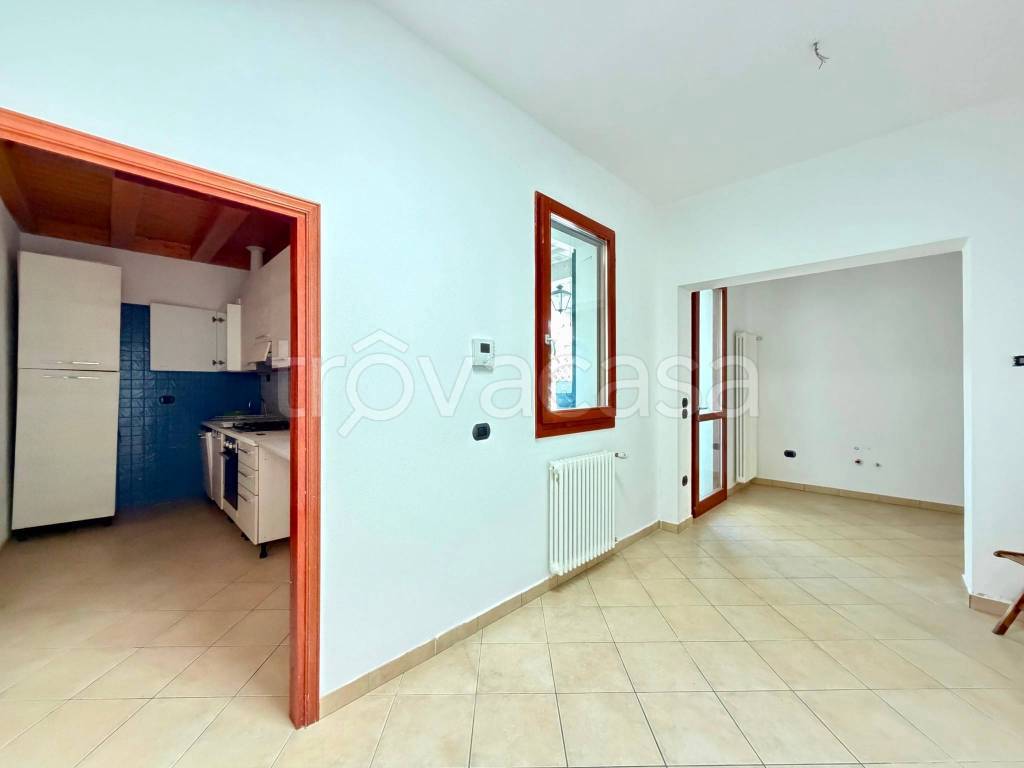 casa indipendente in vendita a Cesena in zona San Rocco