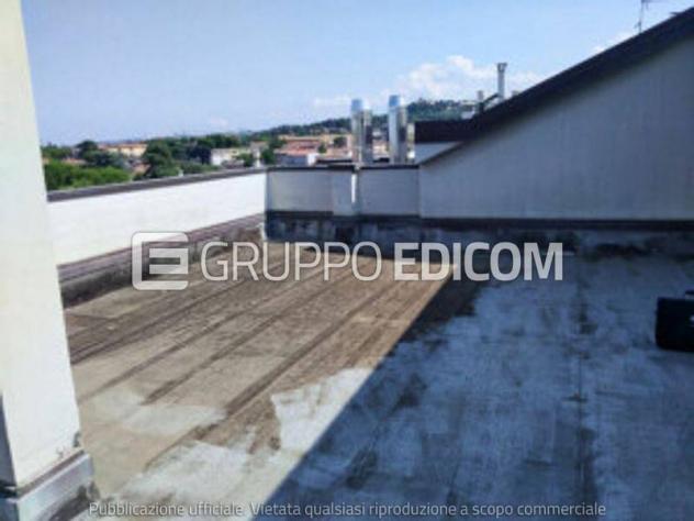 locale commerciale in vendita a Cesena