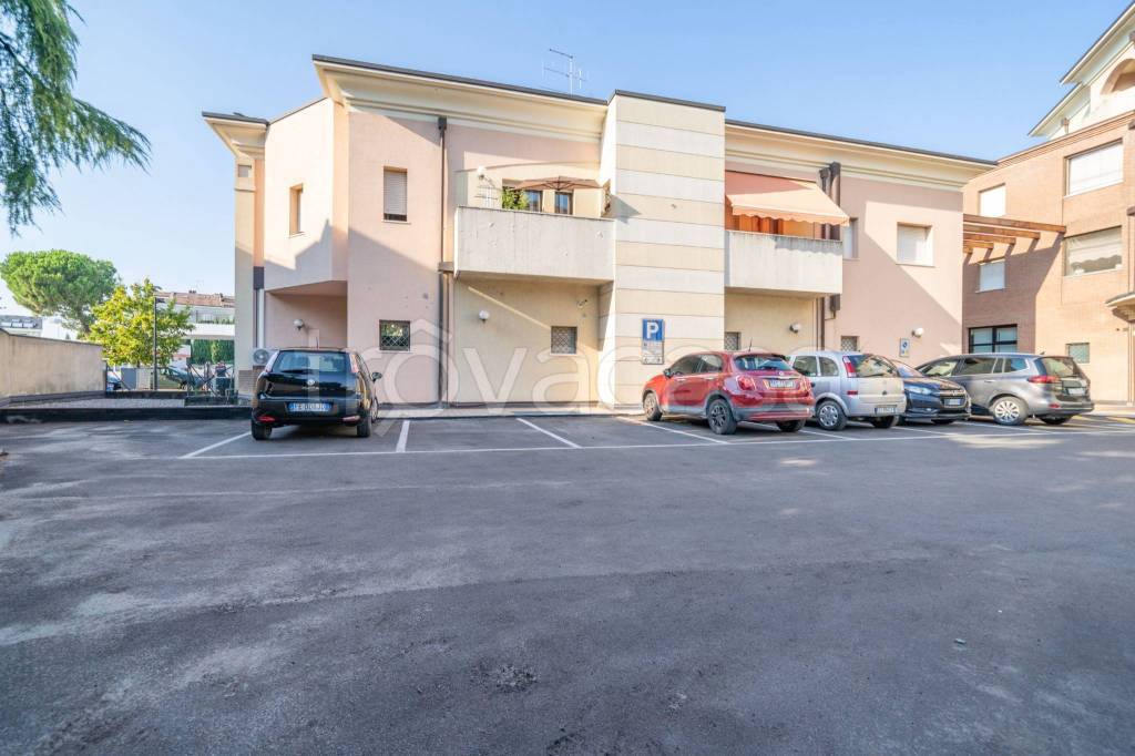 appartamento in vendita a Cesena in zona San Rocco