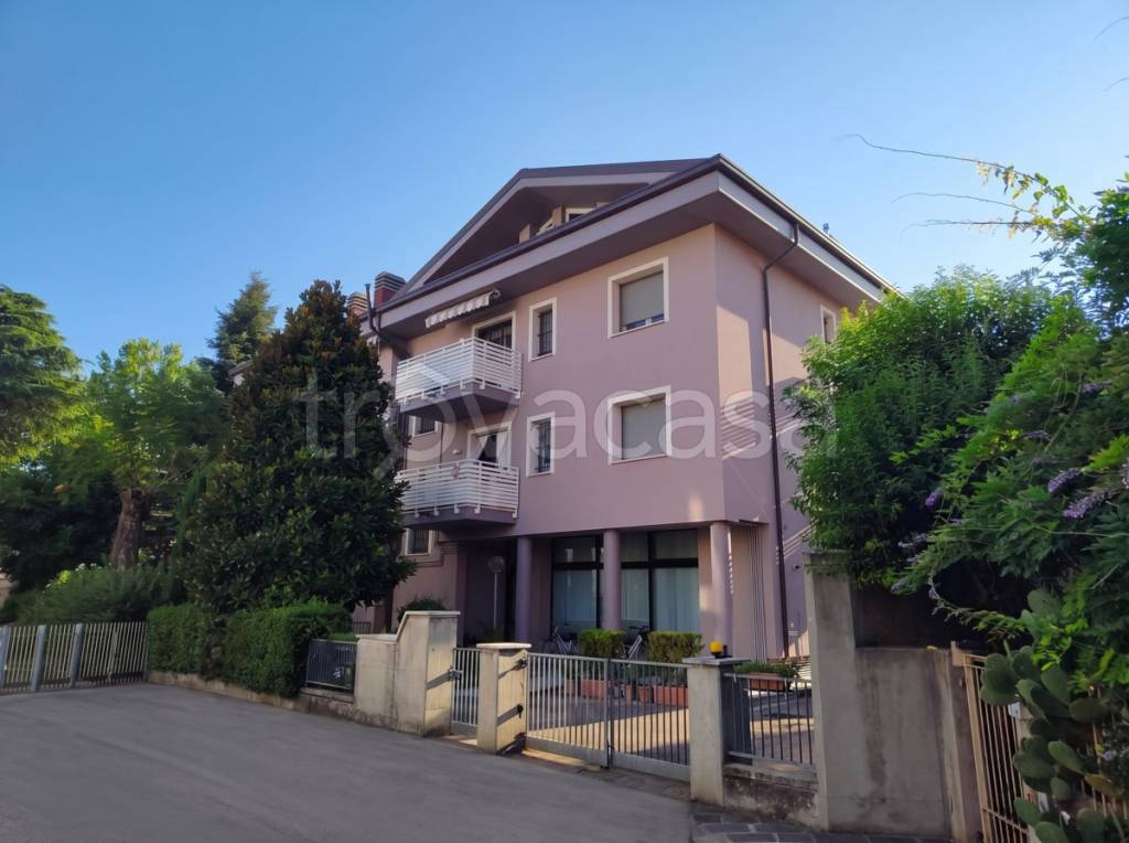 appartamento in vendita a Cesena in zona Centro Storico