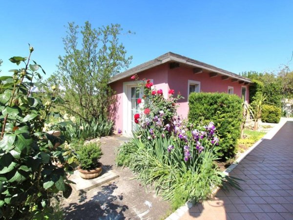 casa indipendente in vendita a Cesena