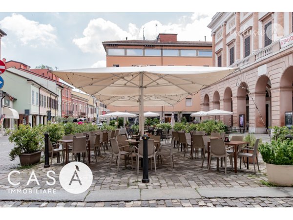 casa indipendente in vendita a Cesena in zona Centro Storico