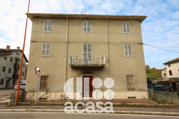 casale in vendita a Cesena in zona Gallo