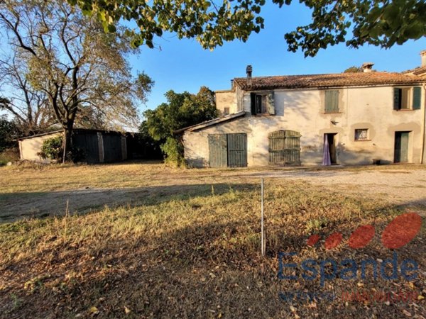 casa indipendente in vendita a Cesena in zona Settecrociari