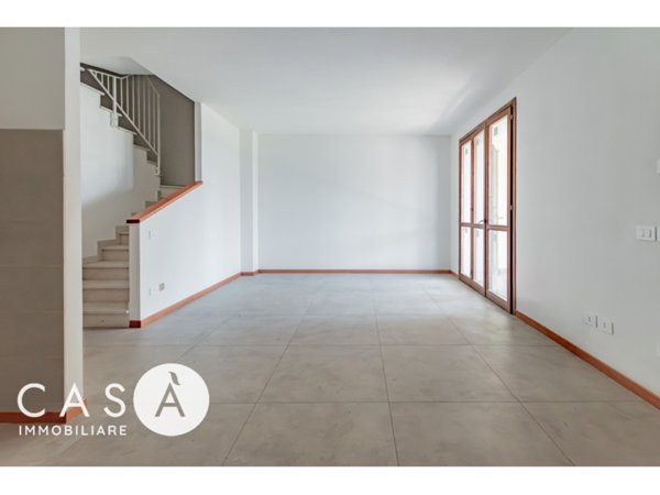 casa indipendente in vendita a Cesena in zona Pievesestina
