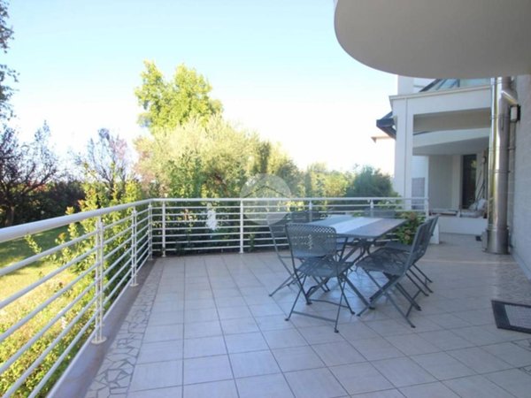 casa indipendente in vendita a Cesena in zona Calisese