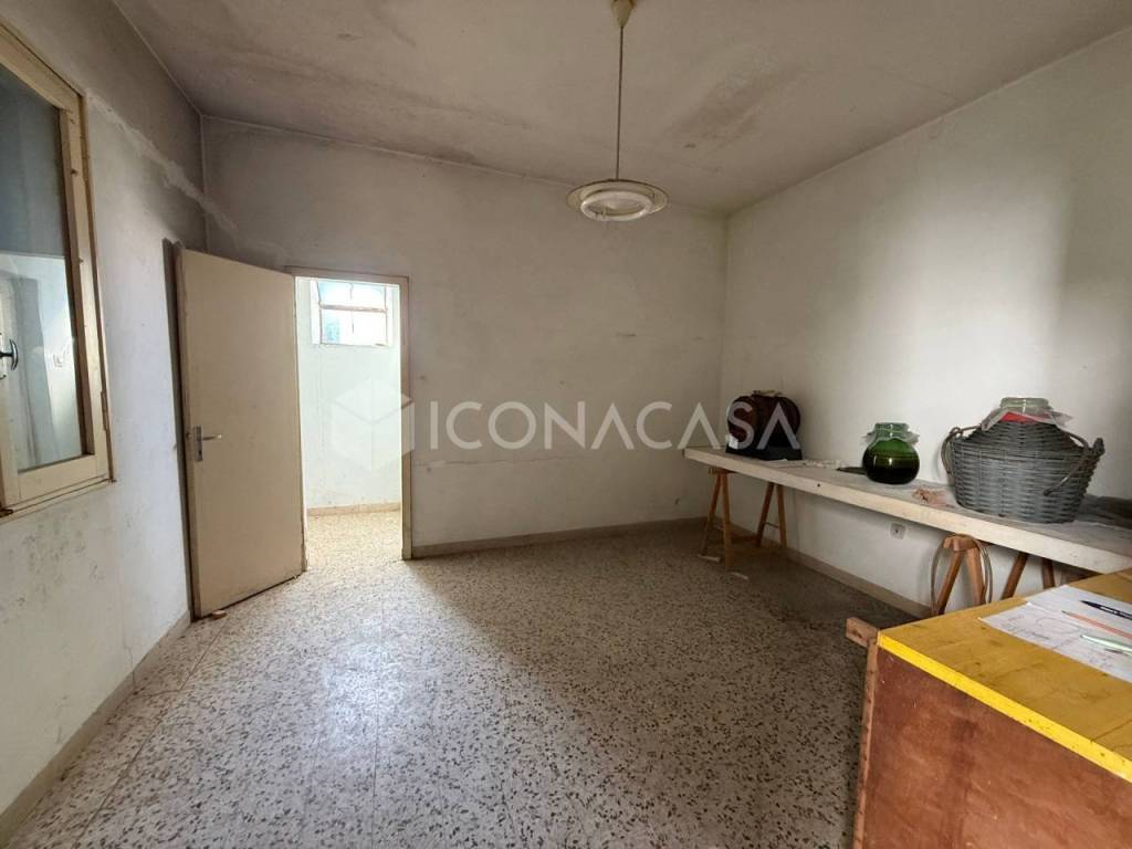 casa indipendente in vendita a Cesena in zona Ponte Pietra