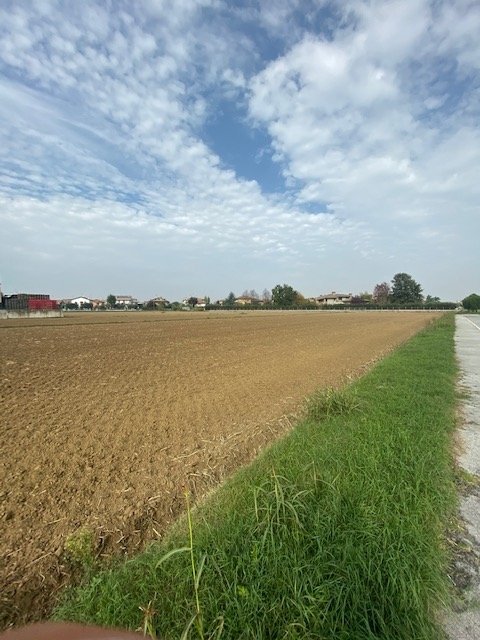 terreno in vendita a Cesena