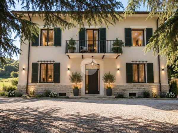 casa indipendente in vendita a Cesena in zona San Carlo