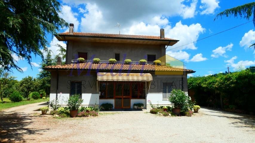 casa indipendente in vendita a Cesena in zona San Carlo