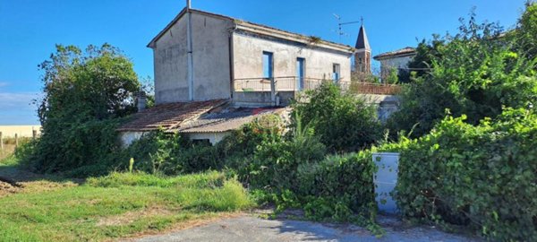 casa indipendente in vendita a Cesena