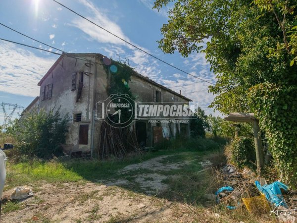 casa indipendente in vendita a Cesena