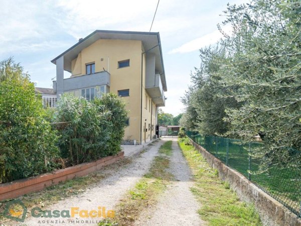 casa indipendente in vendita a Cesena in zona San Vittore