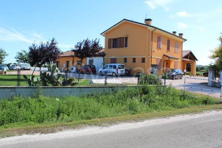 appartamento in vendita a Cesena in zona Ponte Pietra